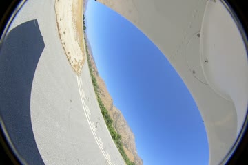 VID_20230324_075912_00_009.insv