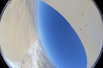 VID_20230324_090101_00_011.insv