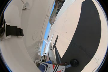VID_20240620_192940_10_003.insv