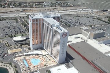 IMG_9909.JPG