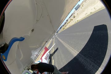 VID_20220530_113001_10_025.insv